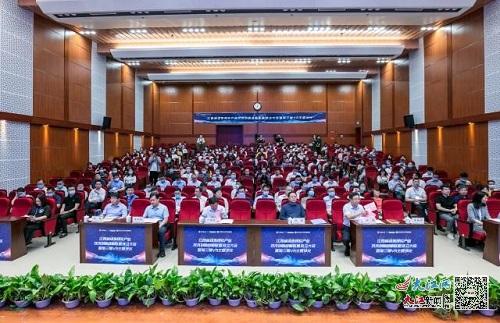 江西財(cái)經(jīng)大學(xué)牽頭成立江西省虛擬現(xiàn)實(shí)（VR）產(chǎn)業(yè)技術(shù)創(chuàng)新戰(zhàn)略聯(lián)盟并舉辦第三期主題沙龍——聚焦人才中介